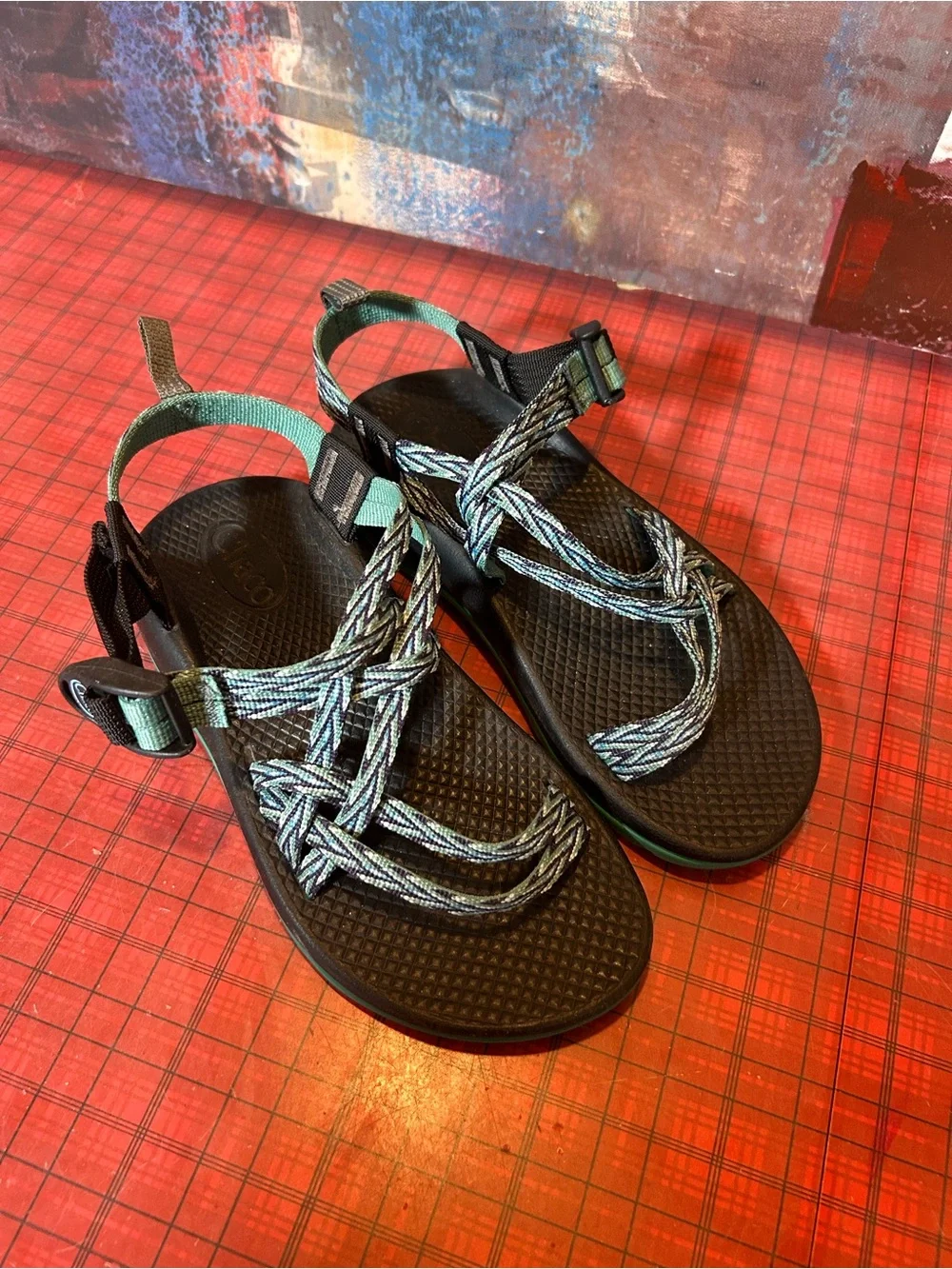 N/A kids chacos